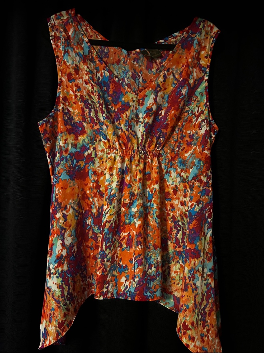 Serenade XL Colorful Abstract Sleeveless Handkerchief Hem Top